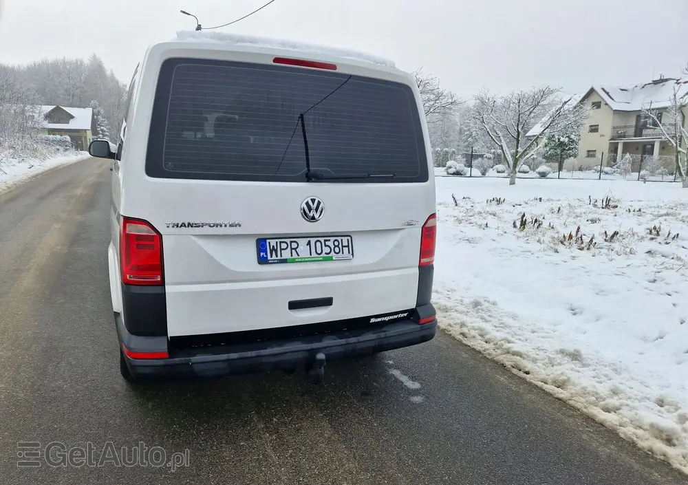 VOLKSWAGEN Transporter L2H1 Plus Trendline