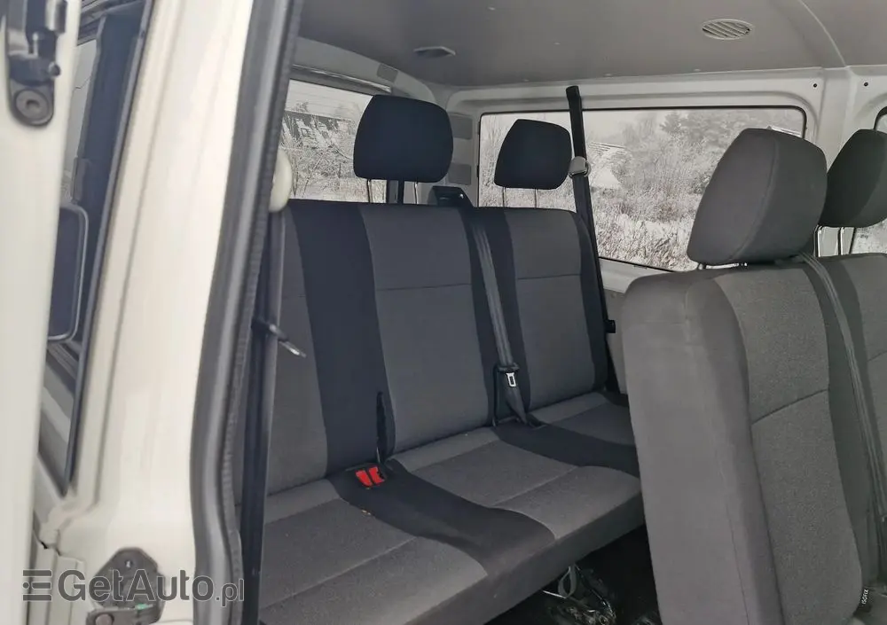 VOLKSWAGEN Transporter L2H1 Plus Trendline