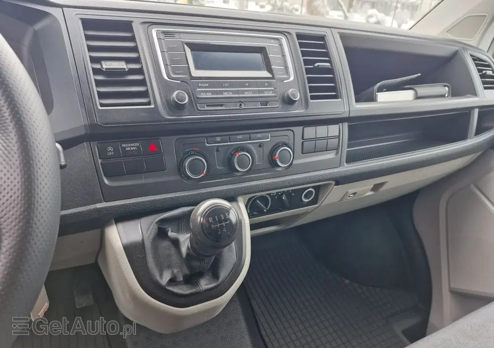 VOLKSWAGEN Transporter L2H1 Plus Trendline