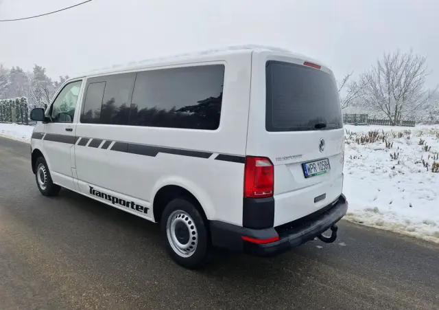 VOLKSWAGEN Transporter L2H1 Plus Trendline