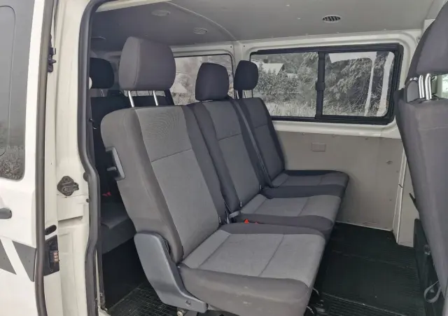 VOLKSWAGEN Transporter L2H1 Plus Trendline