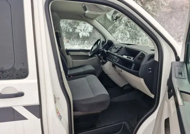 VOLKSWAGEN Transporter L2H1 Plus Trendline