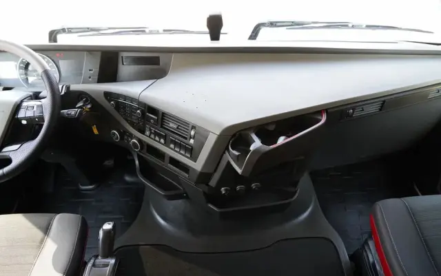 VOLVO FH 460 / I-SHIFT / EURO 6 