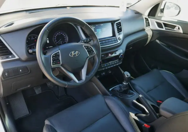 HYUNDAI Tucson 1.6 GDi 2WD Select
