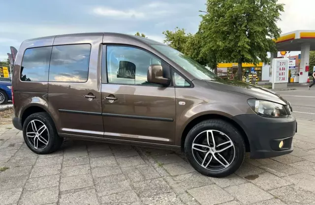 VOLKSWAGEN Caddy 1.2 TSI (86 KM)