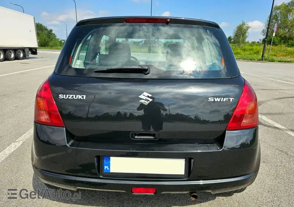 SUZUKI Swift 1.3 Comfort
