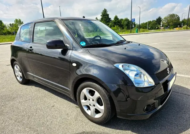 SUZUKI Swift 1.3 Comfort