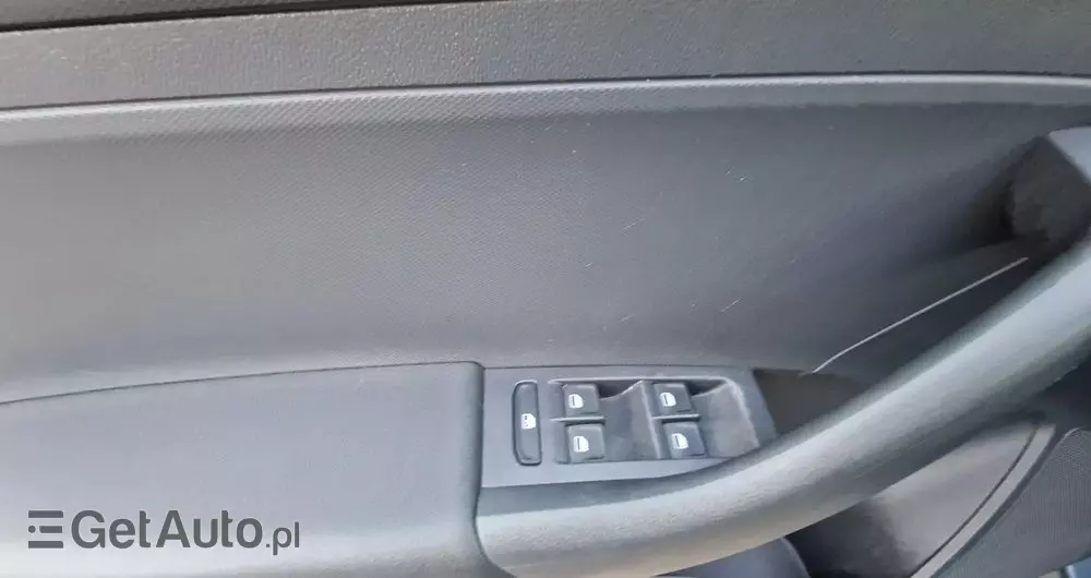 SKODA RAPID Spb 1.2 TSI Elegance Max