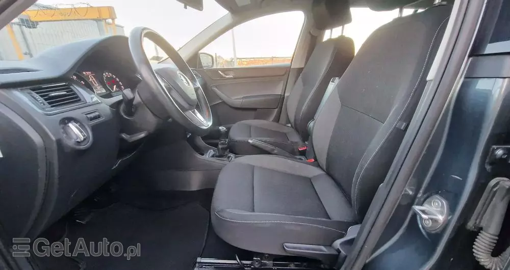 SKODA RAPID Spb 1.2 TSI Elegance Max