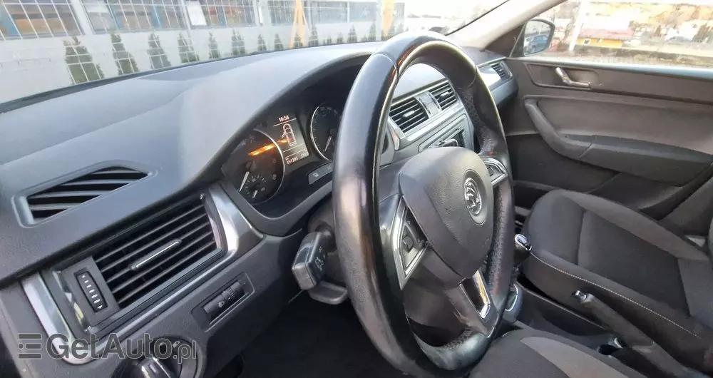 SKODA RAPID Spb 1.2 TSI Elegance Max