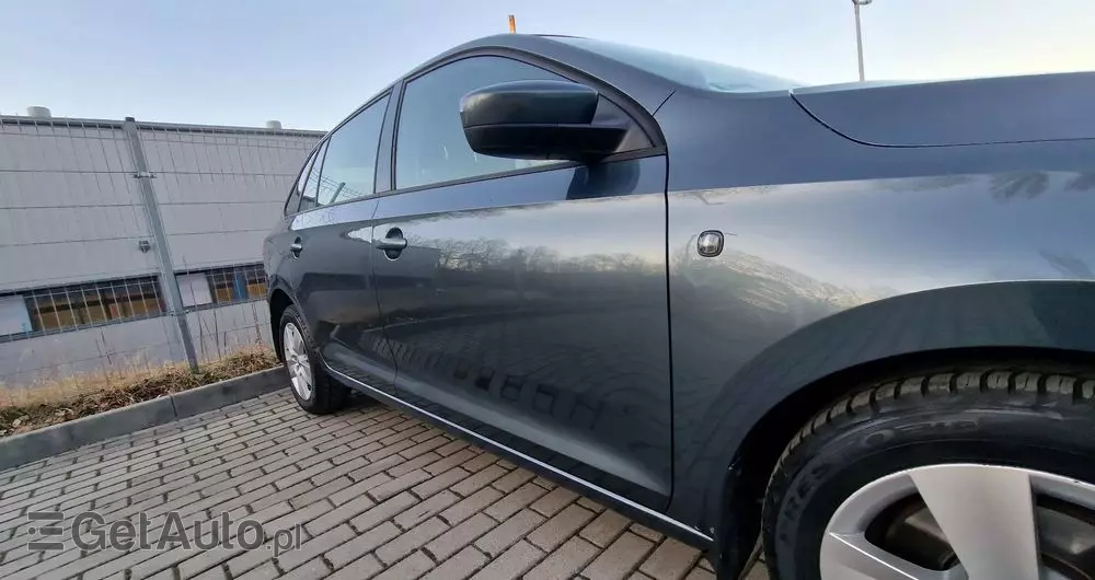 SKODA RAPID Spb 1.2 TSI Elegance Max