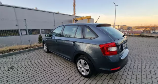 SKODA RAPID Spb 1.2 TSI Elegance Max