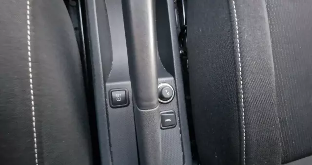 SKODA RAPID Spb 1.2 TSI Elegance Max