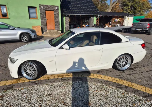 BMW Seria 3 335i Cabrio M Sport Edition
