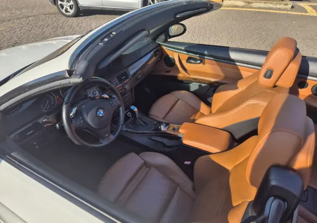 BMW Seria 3 335i Cabrio M Sport Edition