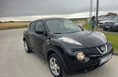 NISSAN Yuke 