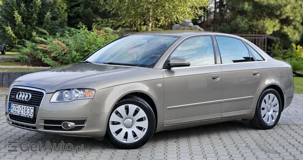 AUDI A4 1.8 T quattro