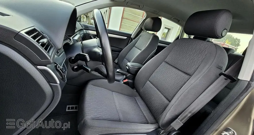 AUDI A4 1.8 T quattro