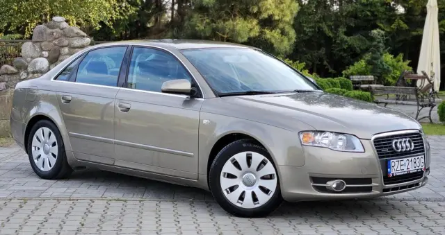 AUDI A4 1.8 T quattro