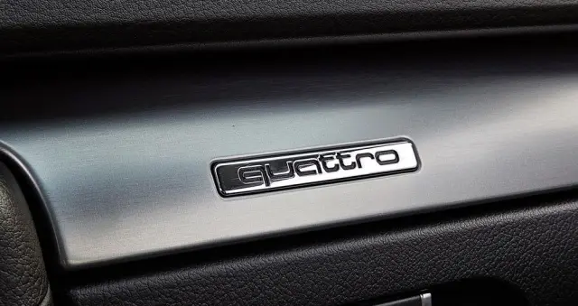 AUDI A4 1.8 T quattro