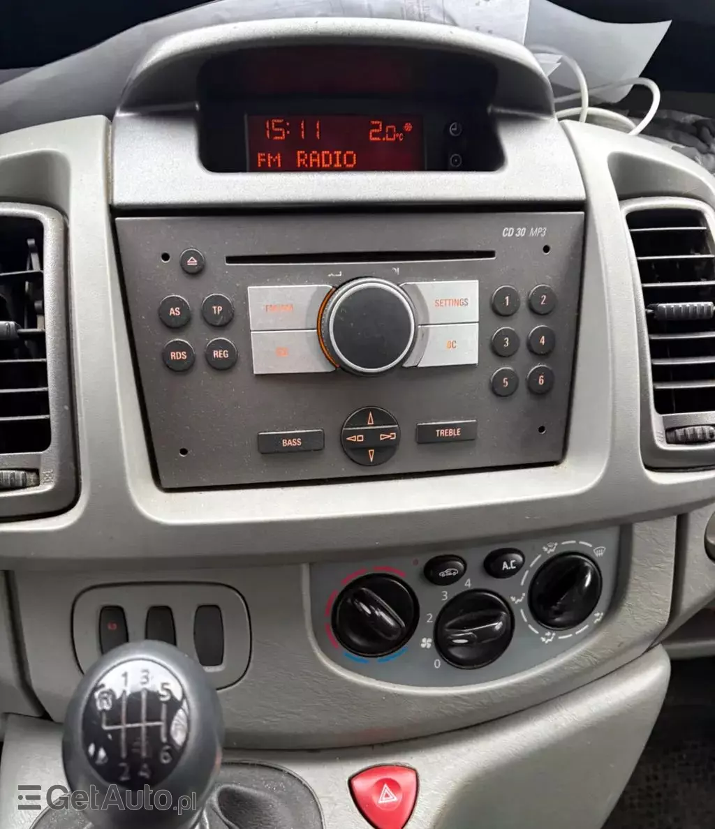 OPEL Vivaro 