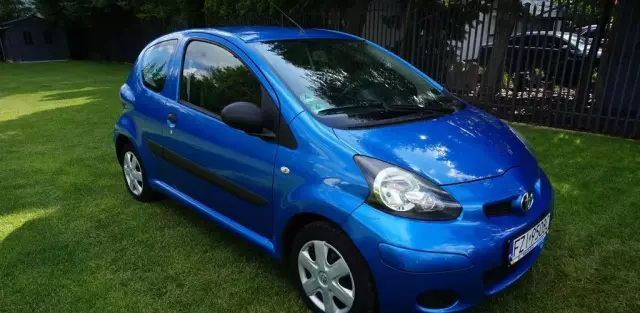TOYOTA Aygo 