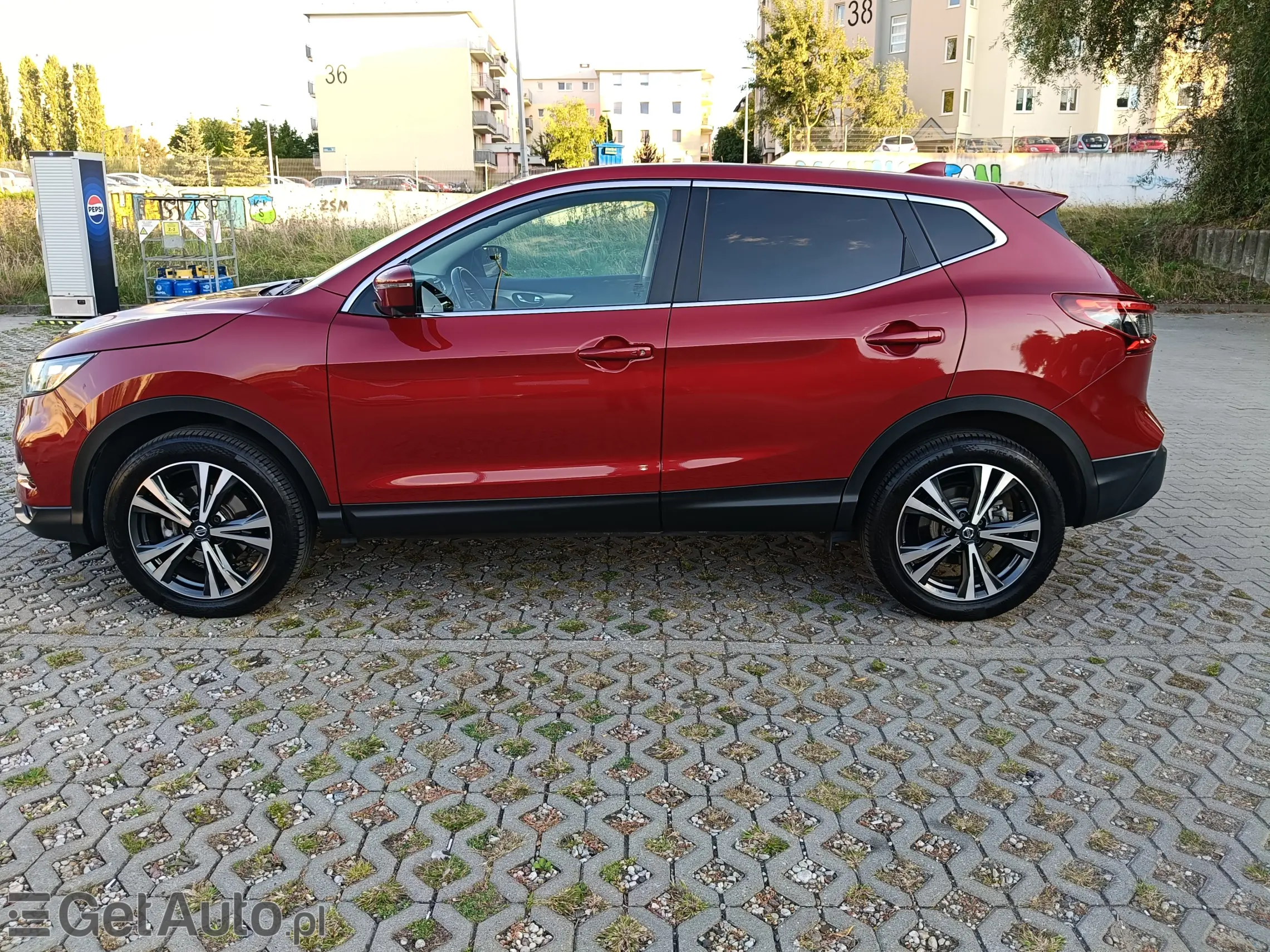 NISSAN Qashqai 