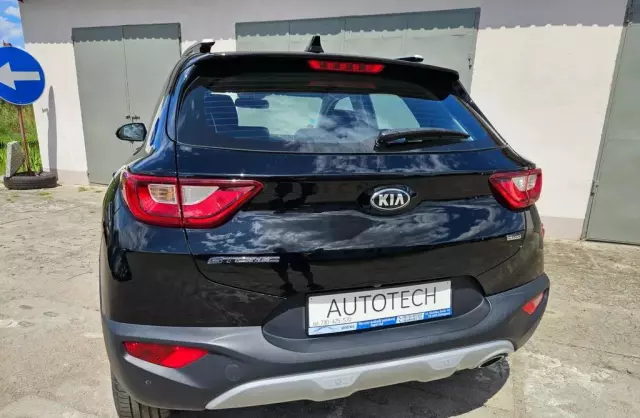 KIA Stonic 1.6 CRDi (116 KM)