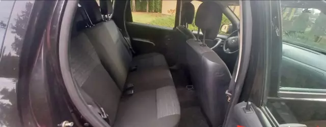 DACIA Duster 1.6 (105 KM) 4x4