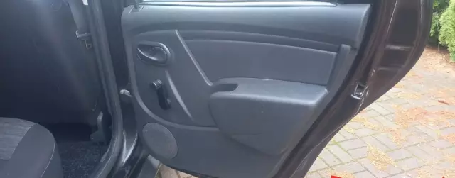 DACIA Duster 1.6 (105 KM) 4x4