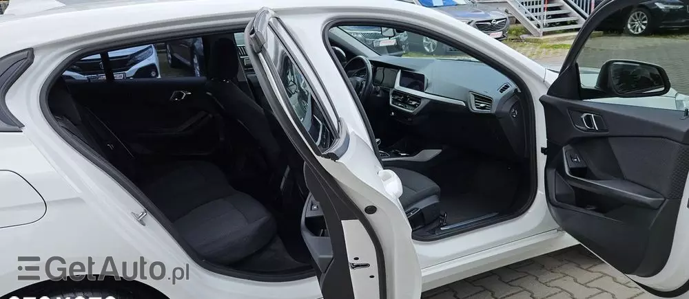 BMW Seria 1 118i