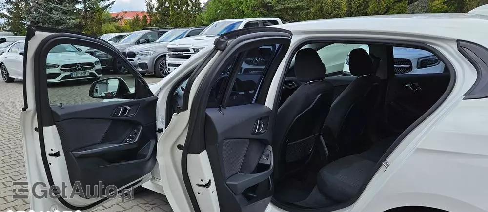 BMW Seria 1 118i