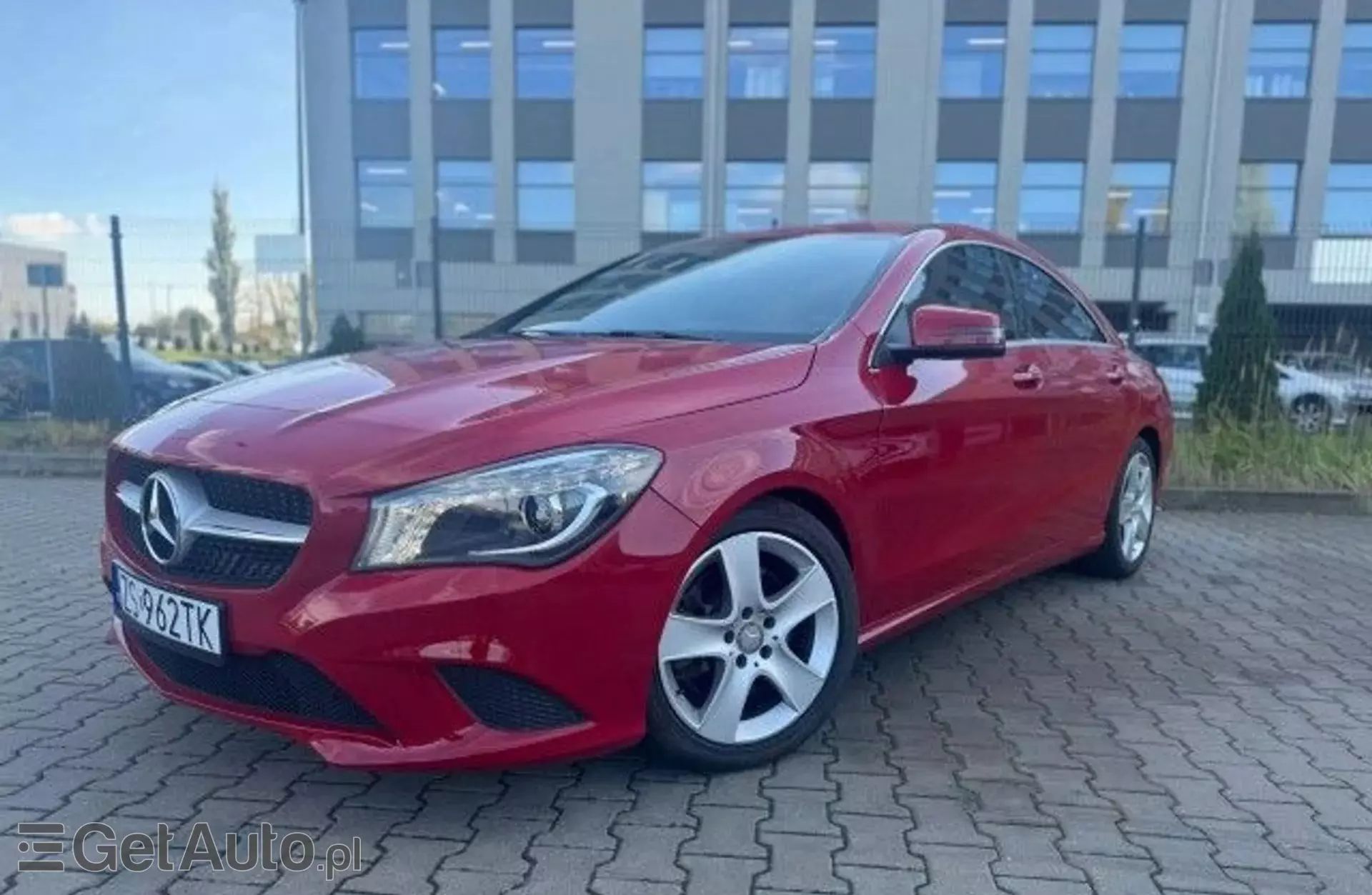 MERCEDES-BENZ CLA 