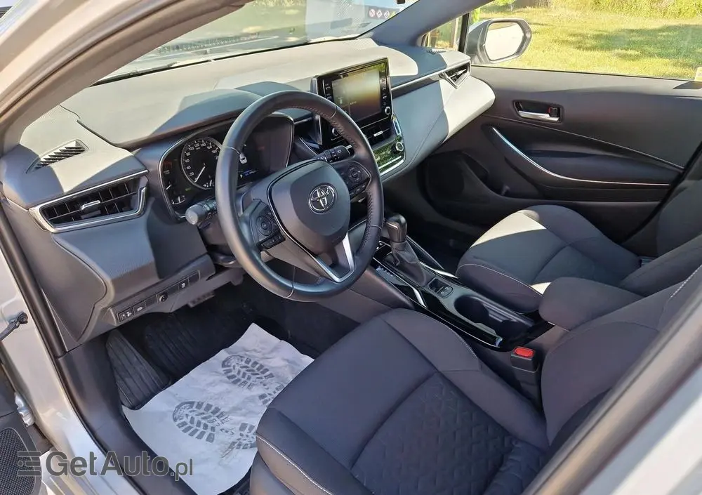 TOYOTA Corolla 1.8 Hybrid Comfort