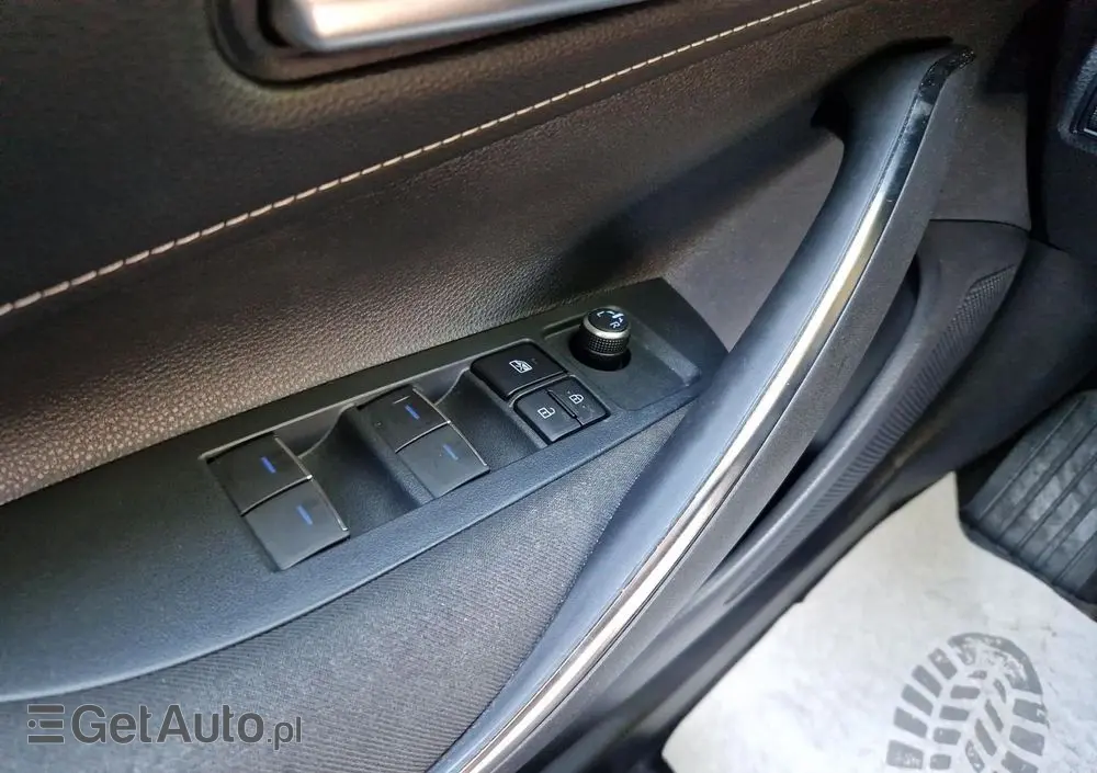 TOYOTA Corolla 1.8 Hybrid Comfort