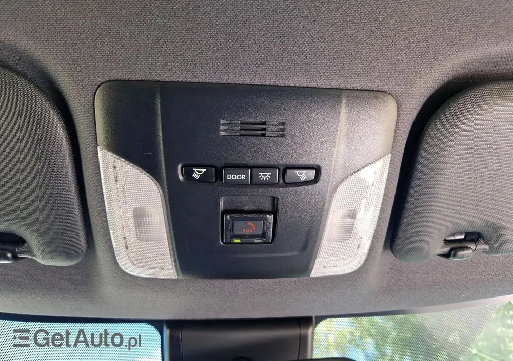 TOYOTA Corolla 1.8 Hybrid Comfort