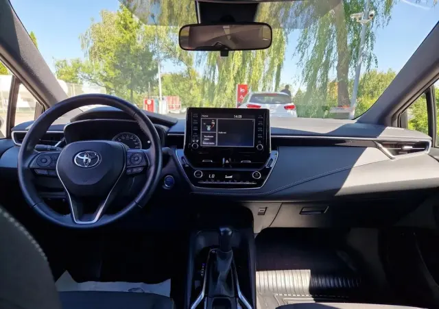 TOYOTA Corolla 1.8 Hybrid Comfort