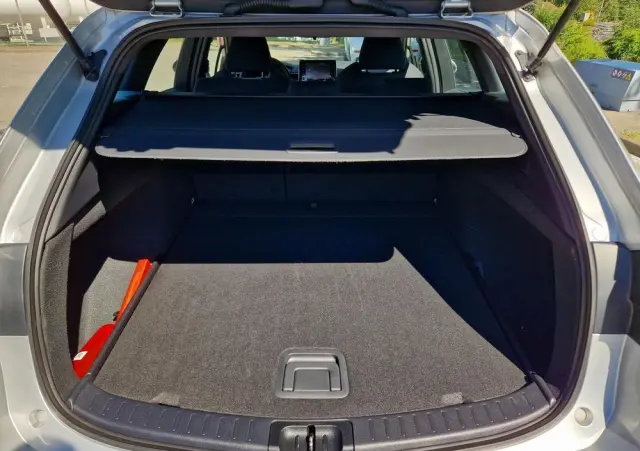 TOYOTA Corolla 1.8 Hybrid Comfort