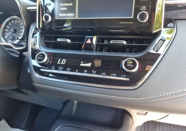 TOYOTA Corolla 1.8 Hybrid Comfort