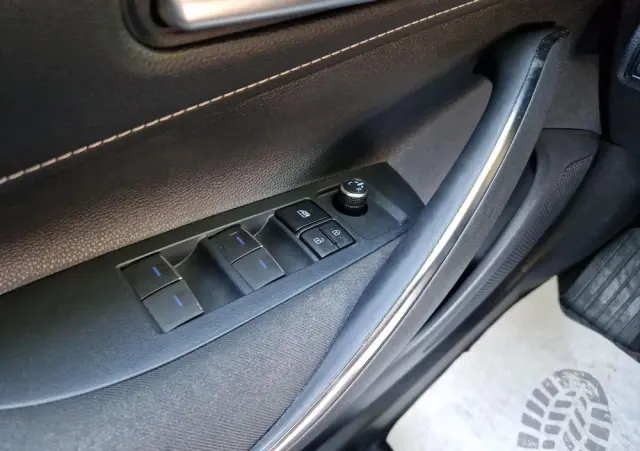 TOYOTA Corolla 1.8 Hybrid Comfort