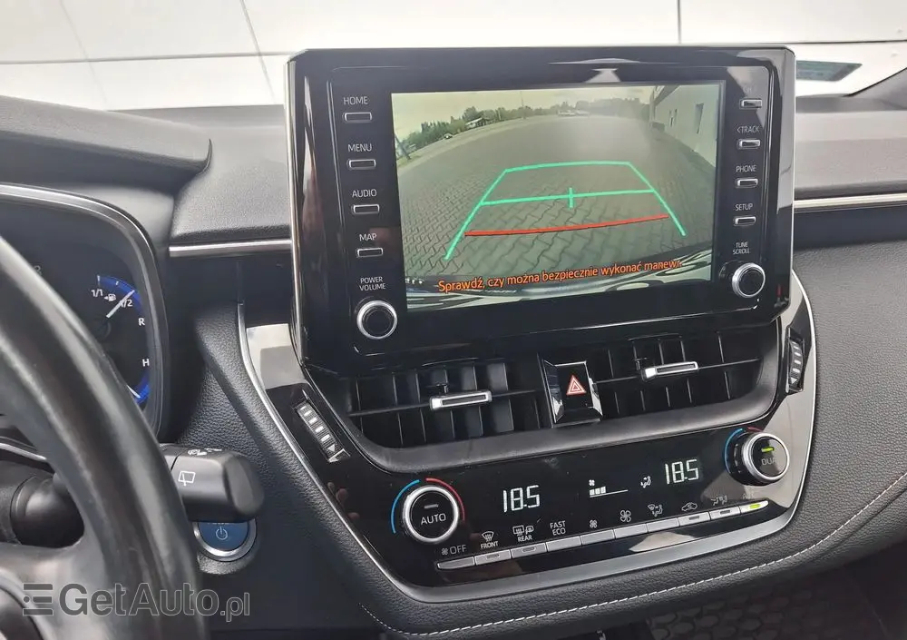 TOYOTA Corolla 1.8 Hybrid Executive