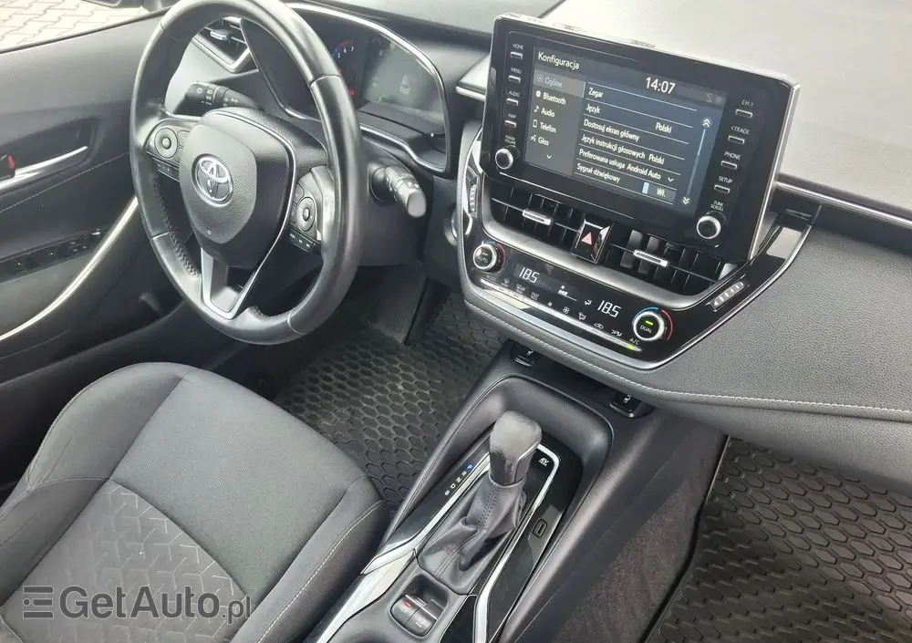 TOYOTA Corolla 1.8 Hybrid Executive