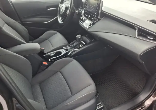 TOYOTA Corolla 1.8 Hybrid Executive