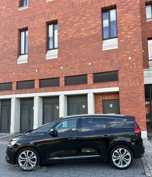 RENAULT Grand Scenic 