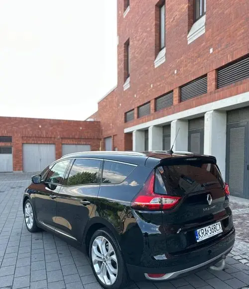 RENAULT Grand Scenic 