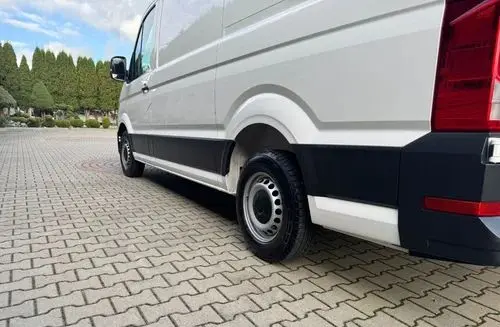 VOLKSWAGEN Crafter 