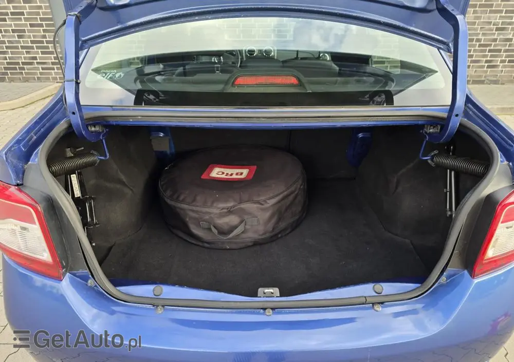 DACIA Logan 1.2 16V SL Celebration