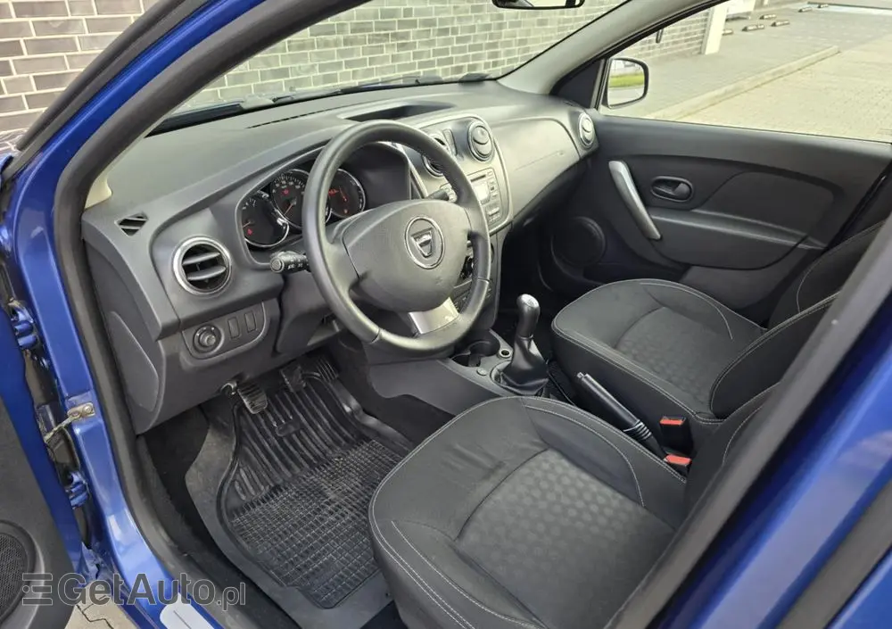 DACIA Logan 1.2 16V SL Celebration