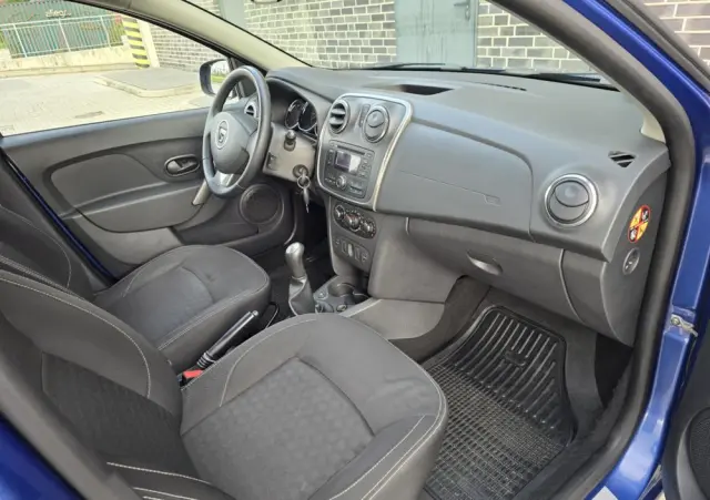 DACIA Logan 1.2 16V SL Celebration