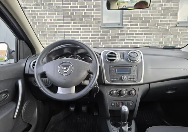 DACIA Logan 1.2 16V SL Celebration